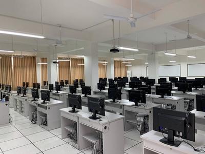 計(jì)算機(jī)應(yīng)用技術(shù)專業(yè) 掌握前沿技術(shù)，引領(lǐng)職業(yè)發(fā)展新方向